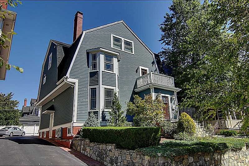1st image of 176 Medway St #7