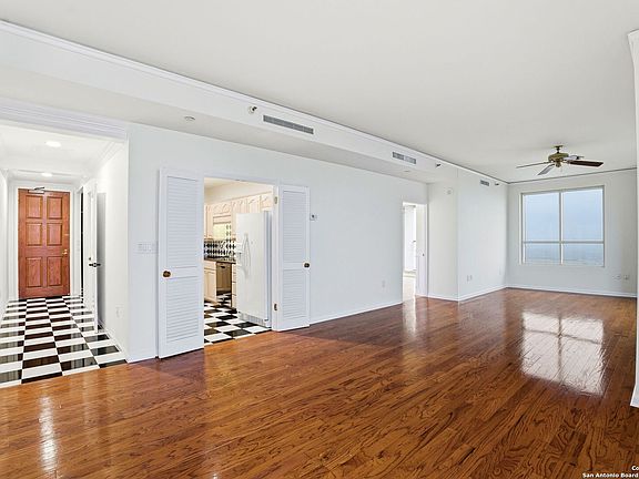 2nd image of 1 TOWERS PARK LN #1512