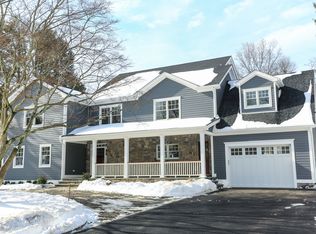 14 Genesee Trl, Harrison, NY 10528