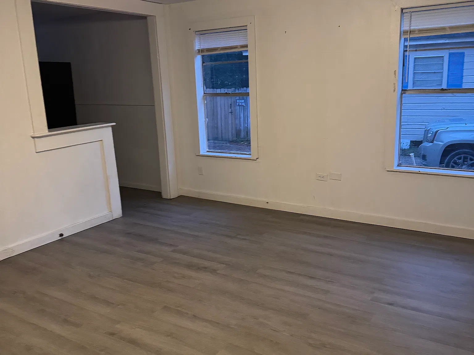 2 bed, 950 sqft, $800 — Photo 1