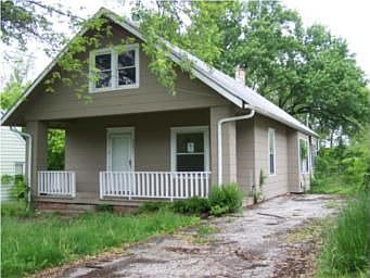 2nd image of 3402 Oakland Ave