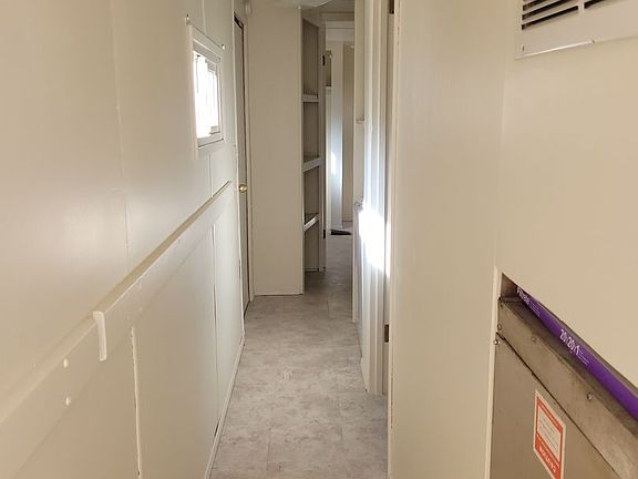 4th image of 19055 Franklin St NW #5
