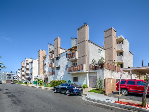 2nd image of 1919 E Beverly Way APT 311