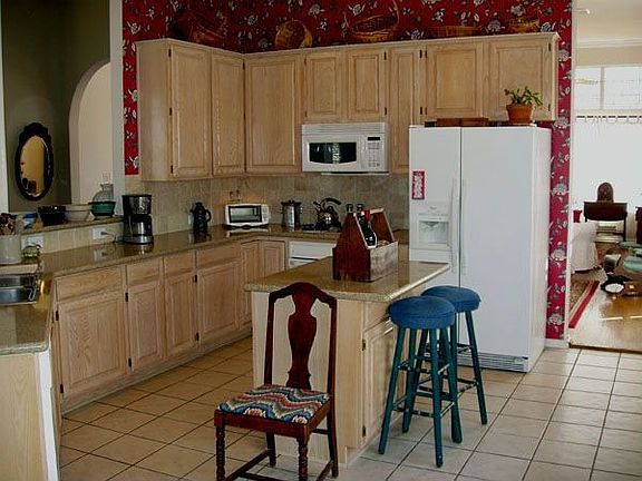 4th image of 2835 Lincolnshire Dr