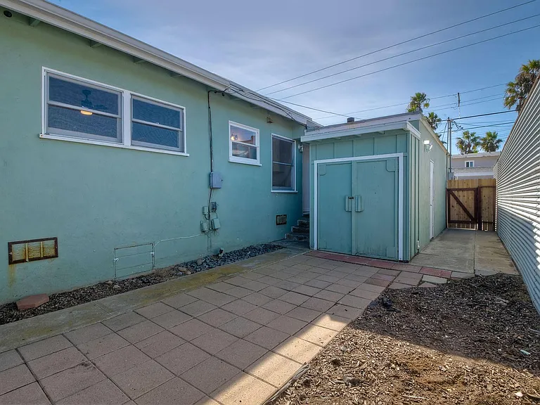 1611 S Myers St — Photo 30