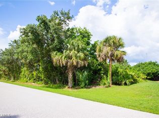 6068 Ronda St, Englewood, FL 34224