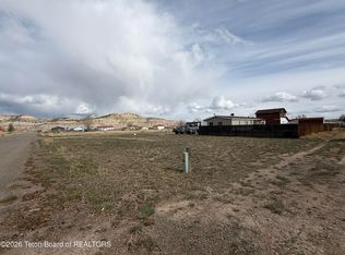 W 4th Ave, La Barge, WY 83123