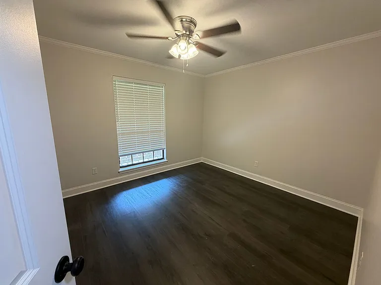10290 Creighton Pl — Photo 11