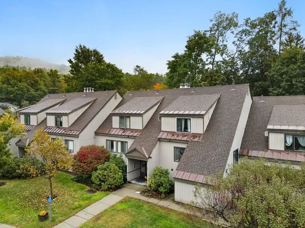310 Brook Hollow #310, Hanover, NH 03755