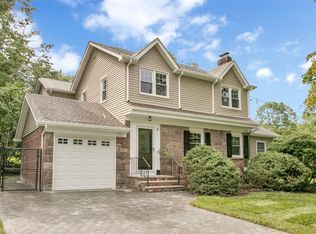 3 Cameron Rd, Tenafly, NJ 07670