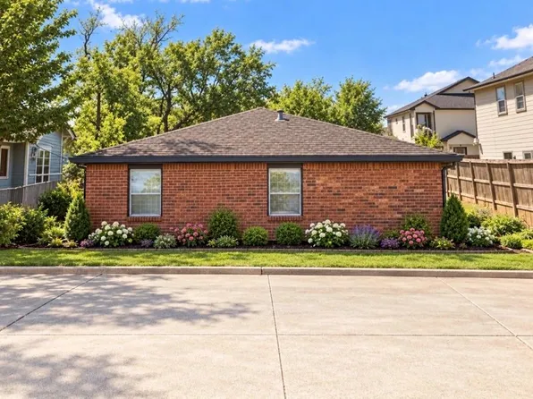 4716 Carmen St, Houston, TX 77033