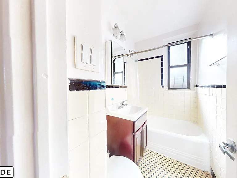 1224 Saint Nicholas Ave #4K — Photo 2