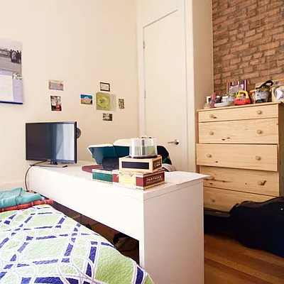 Rented by Nooklyn NYC LLC | media 59