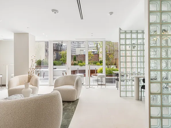 150 Lawrence Street image 27 of 32