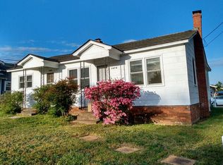 507 S Walnut St #A-D, Seneca, SC 29678