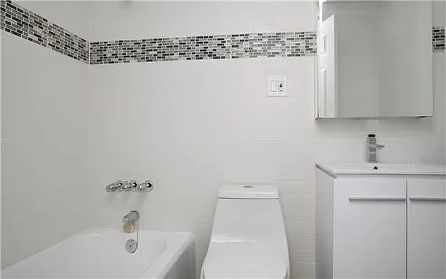 Sold by Time Equities, Inc. | media 22