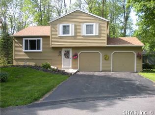 3035 Peony Farm Ln, Baldwinsville, NY 13027