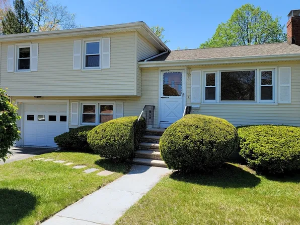 3 Alice Rd, Randolph, MA 02368