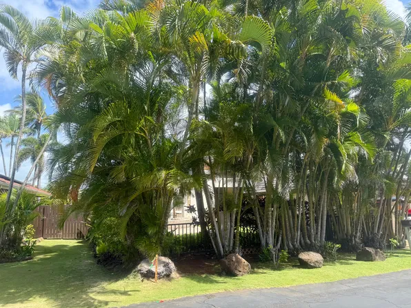 1672 Kelaukia St, Koloa, HI 96756