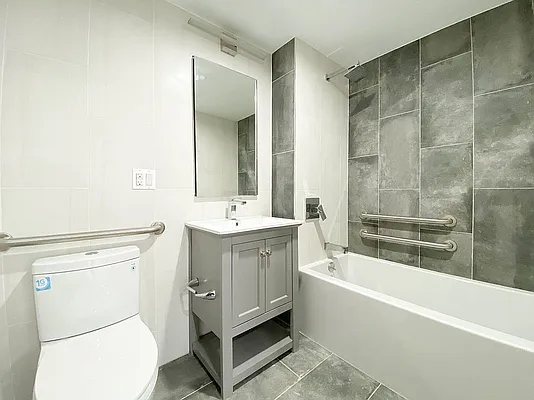 Rented by Dream Space Realty | media 6