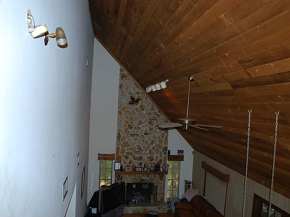 5th image of 5510 Thonotosassa Rd