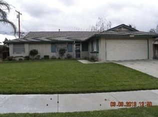 35251 Santa Rosa Dr, Yucaipa, CA 92399