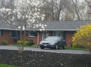 4618 E Catawba Woods Rd, Port Clinton, OH 43452