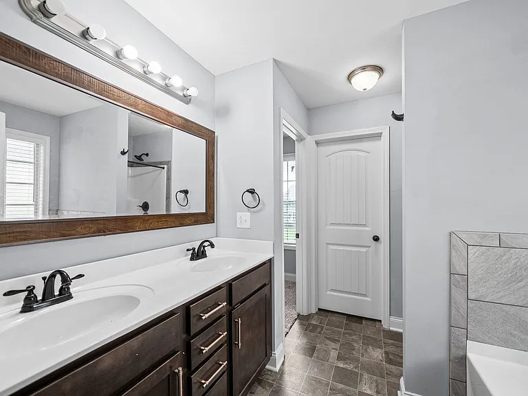 771 Banister Dr — Photo 18