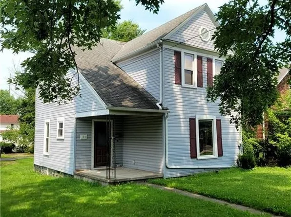 140 7th St NW, Barberton, OH 44203