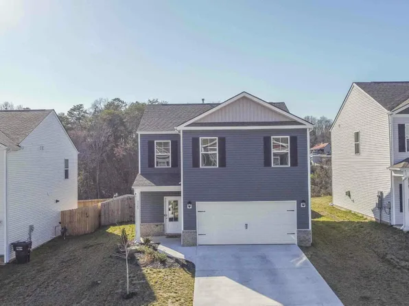 1121 Amber Vista Ln, Knoxville, TN 37914
