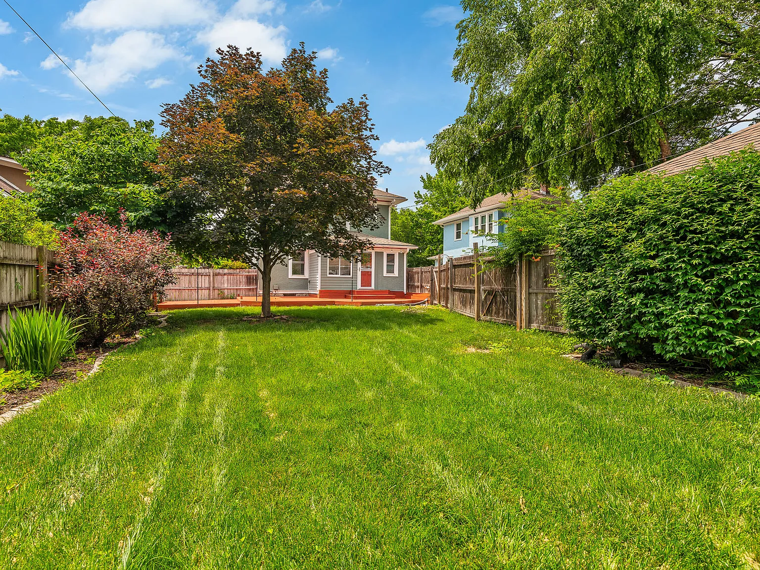 3 bed, 2.5 bath, 1825 sqft, $2,850 — Photo 3