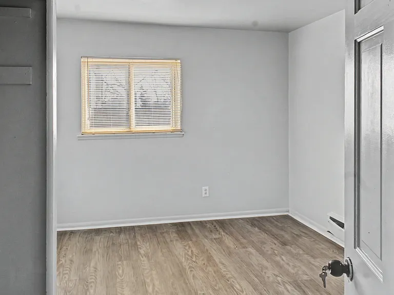 15100 Tireman St #4 — Photo 9