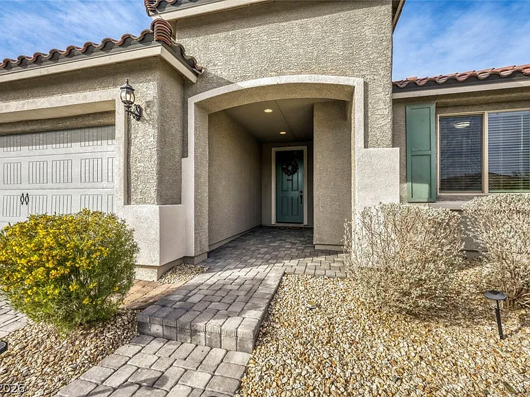 10594 Skye Arroyo Ave — Photo 3