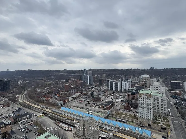 75 James St S #2912 — Photo 5