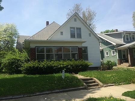 1st image of 2022 N 11th St