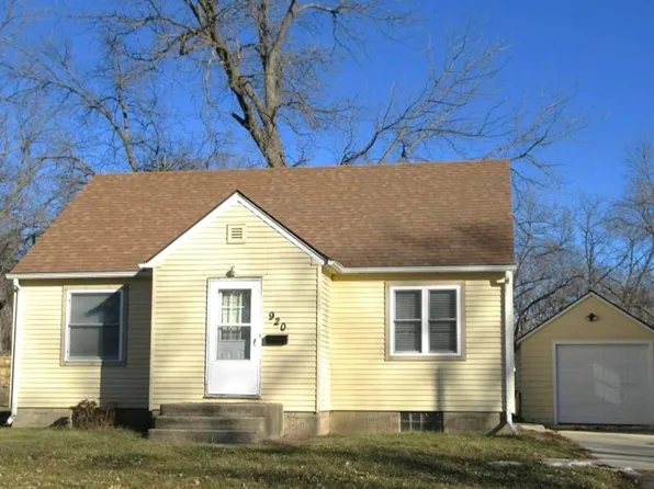 920 N 5th St, Estherville, IA 51334