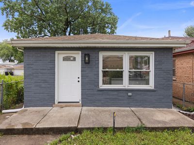 7353 S Hoyne Ave, Chicago, IL, 60636