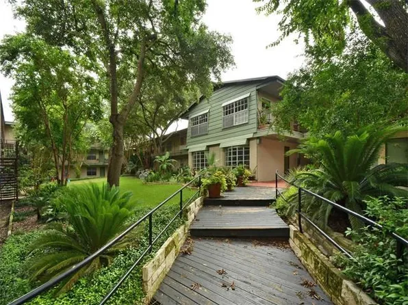 300 Crockett St APT 101, Austin, TX 78704