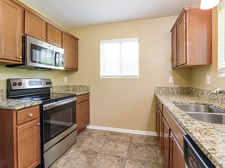 2650 Stratford Lake Rd — Photo 7