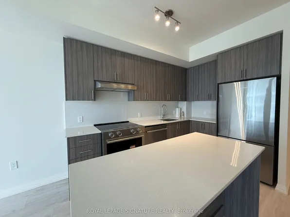 27 Korda Gate, Vaughan, ON