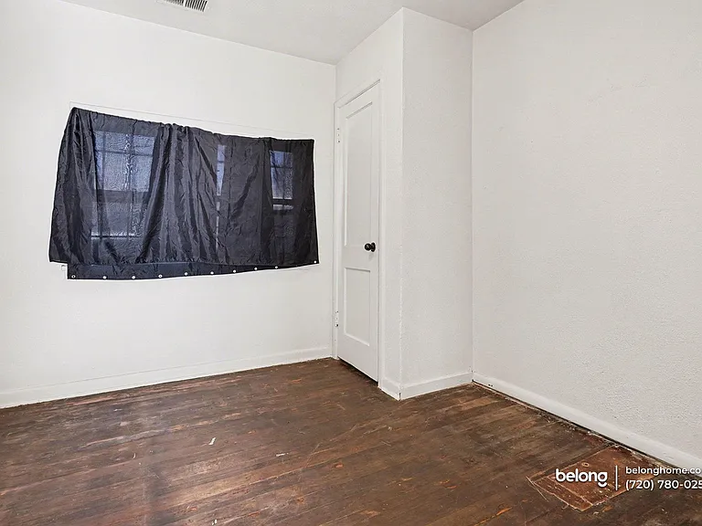 2040 S Fox St — Photo 15