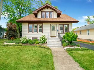 3624 Lake St, Lansing, IL 60438