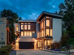 1119 E 15th St NW, Calgary, AB T2N 2B5