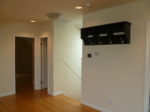 4th image of 1321 11th Ave