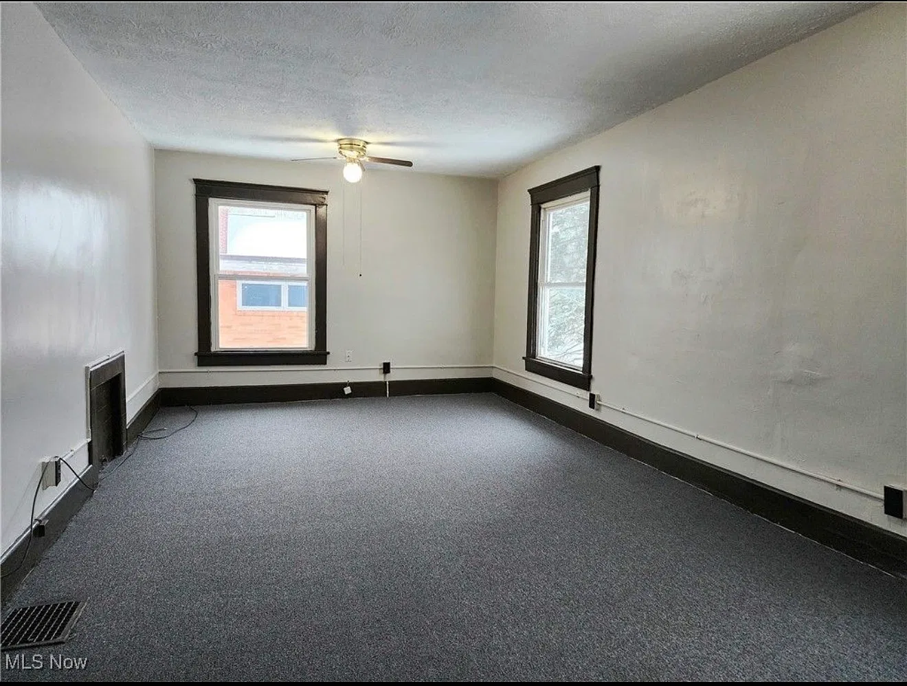 2 bed, $895 — Photo 4