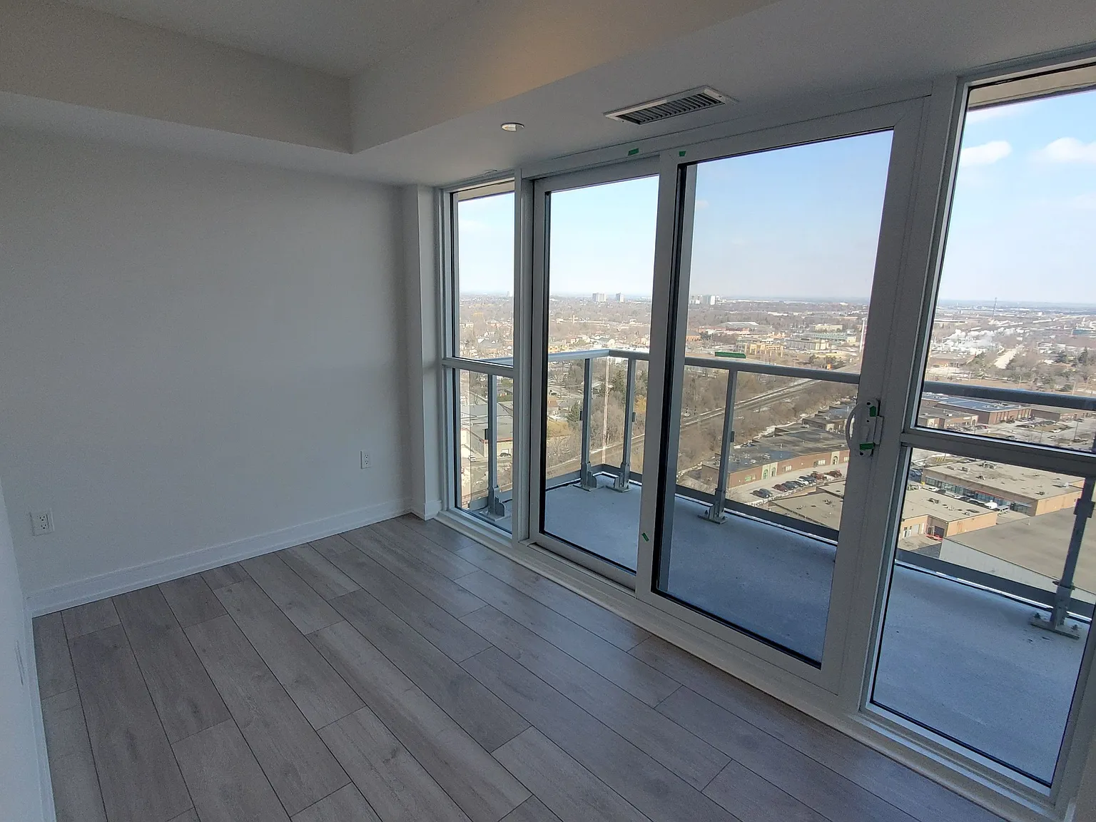3 bed, $2,800 — Photo 4