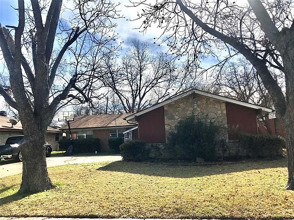 5th image of 225 W Dorris Dr