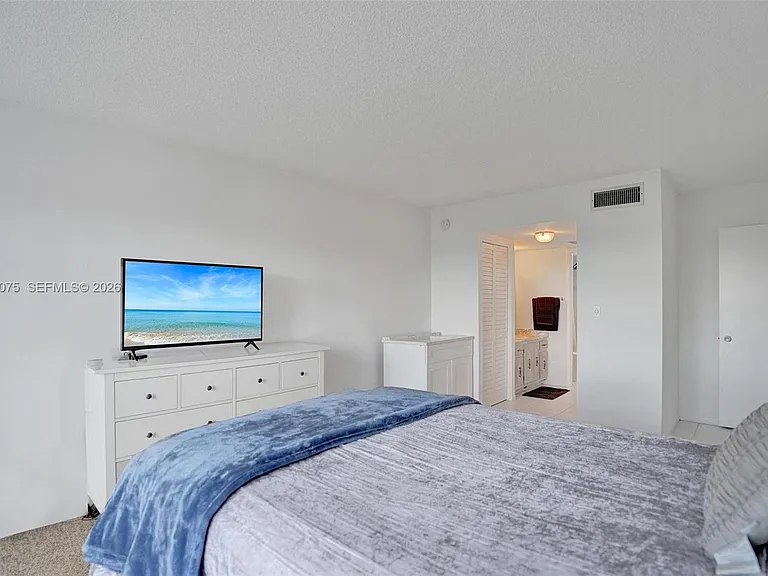 10777 W Sample Rd #718 — Photo 11
