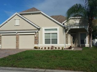 221 Tower View Dr E, Haines City, FL 33844