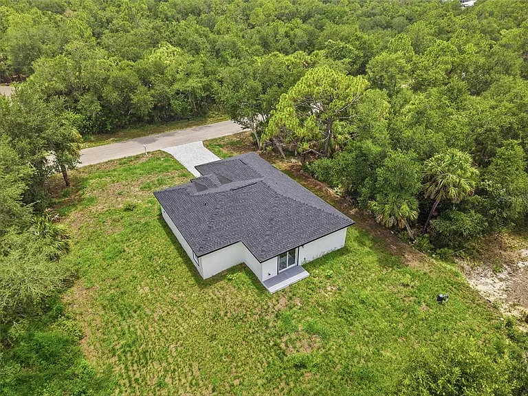 17180 Drayton Ln — Photo 29